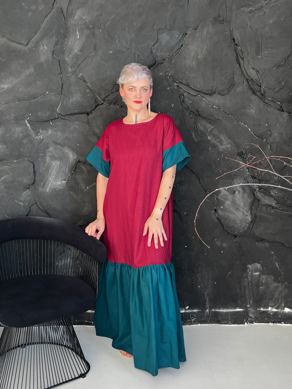 Lina kleita 44/46.izmērs
