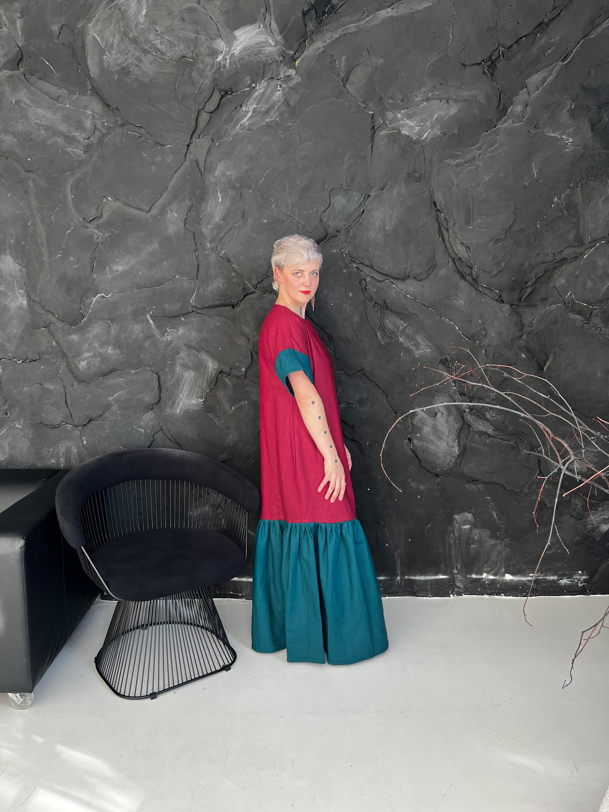 Lina kleita 44/46.izmērs